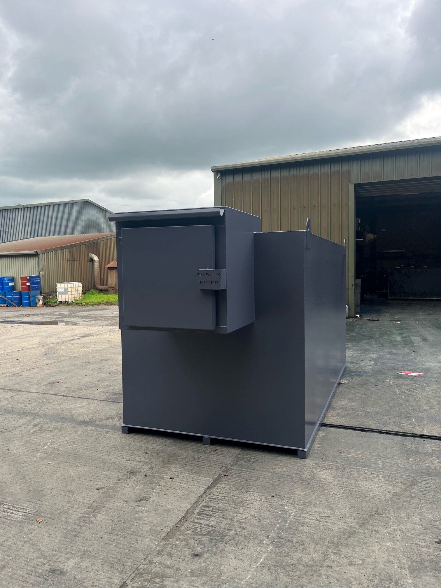 13500 litre bunded fuel tank